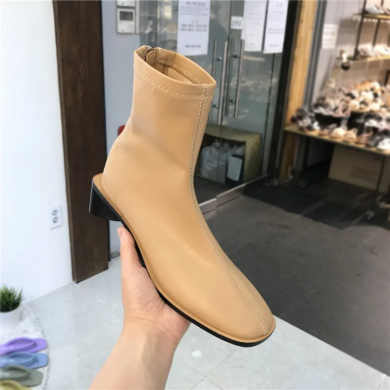 LUXE DESIGN ANKLE BOOTS WITH SHAPED LOW HEEL DETAIL