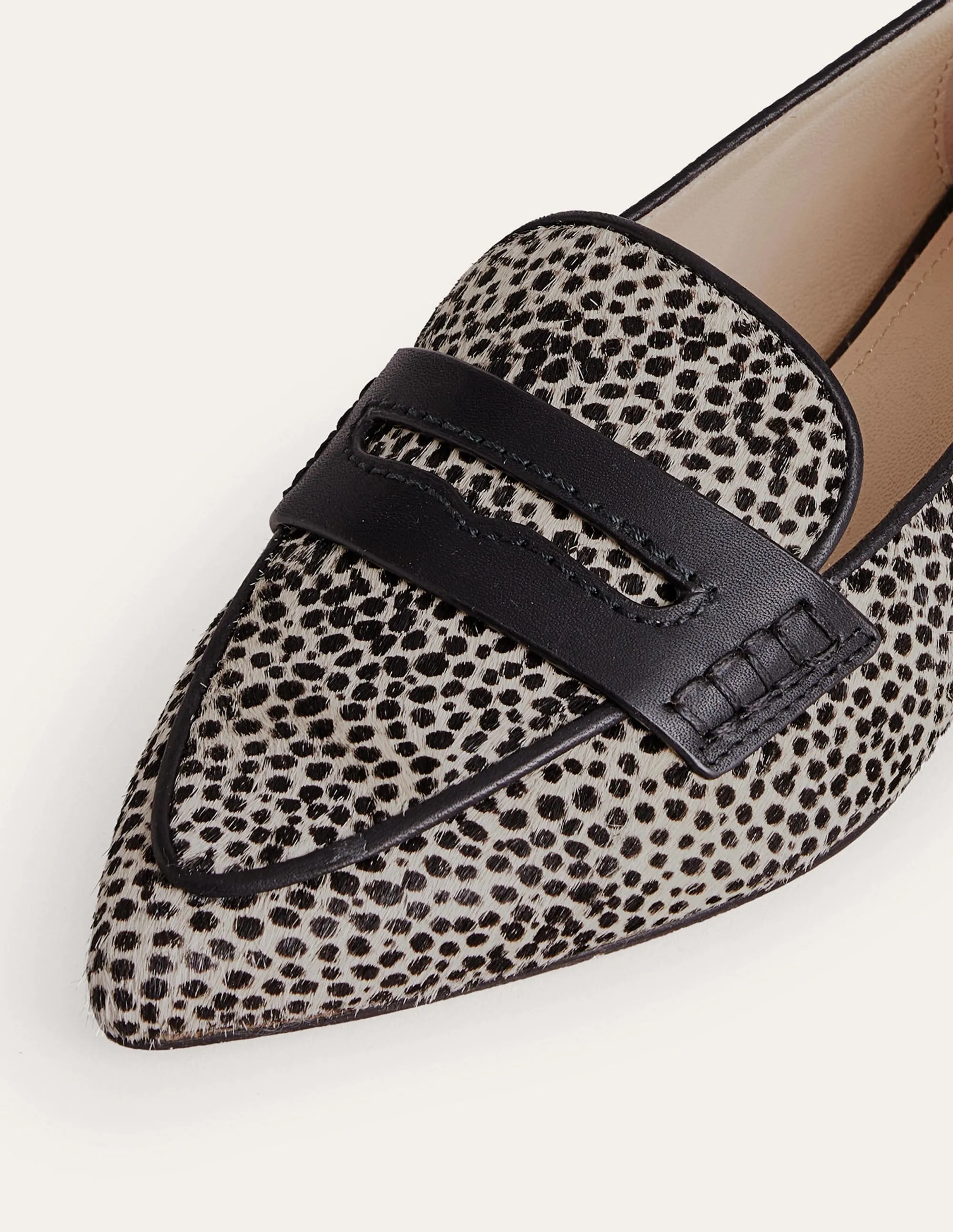 Pointed Loafers-Micro Dalmation