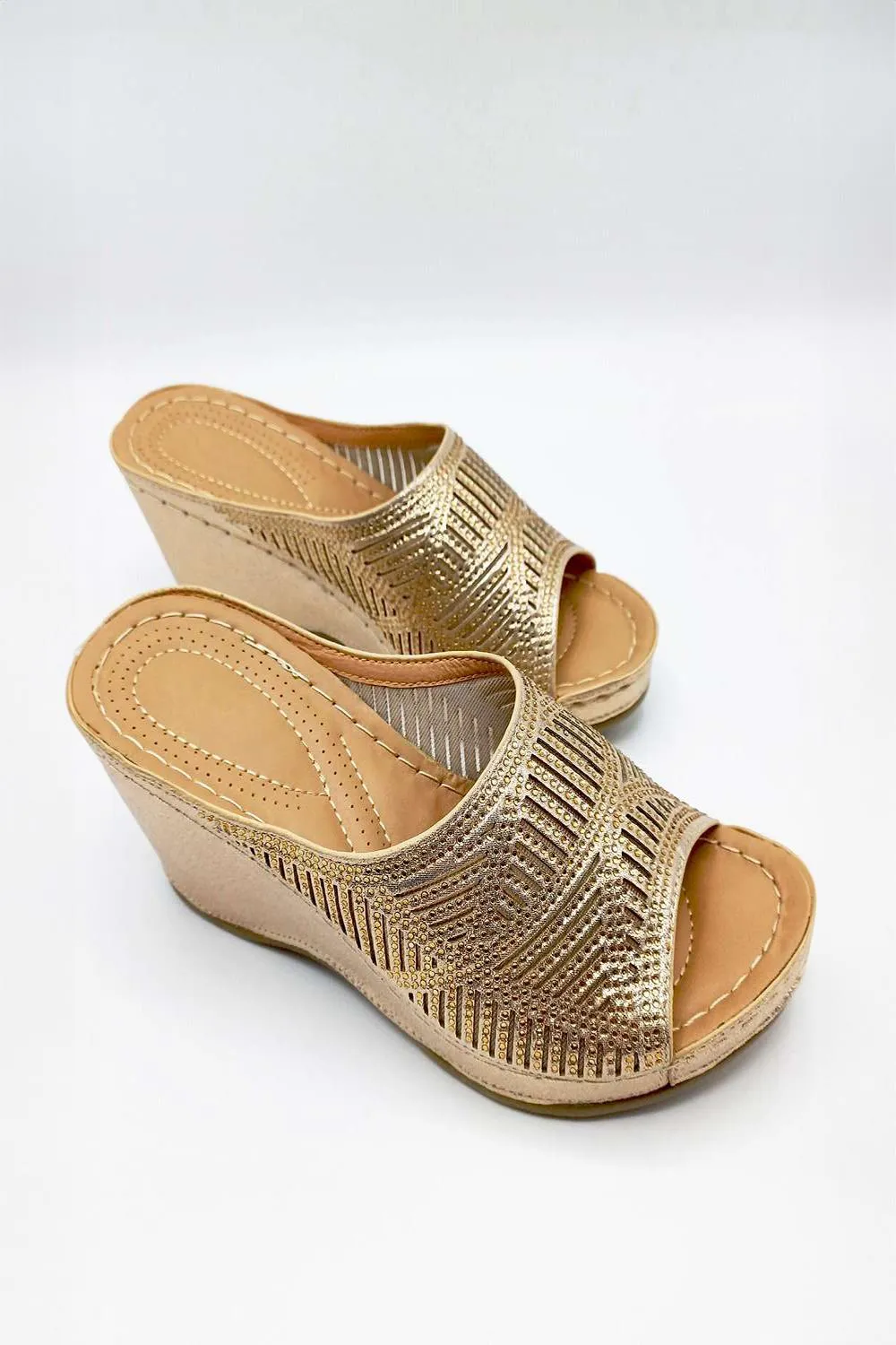 Soleil Diamante Strap Wedges in Gold